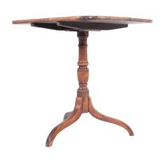 #1074 Pedestal Table