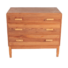 #1587 Chest in Pine