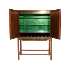 #1589 Cabinet