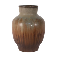 #470 Stoneware Vase by Patrick Nordstrom