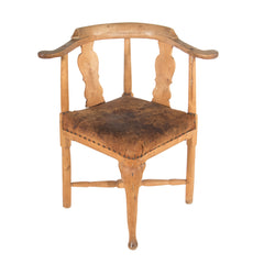 #159 Rococo Desk/Corner Chair