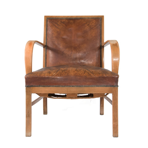#560 Lounge Chair by Fritz Hansen