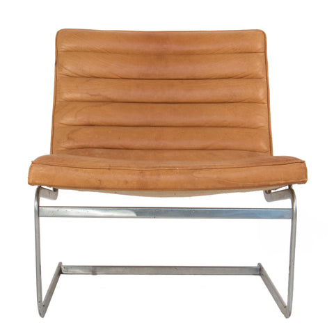 #956 Lounge Chair in leather and chrome,